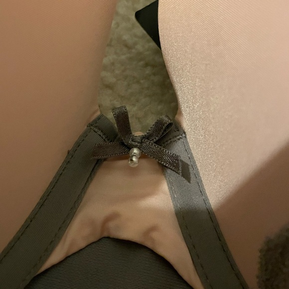 Torrid size 46D push-up plunge bra NWT - Picture 3 of 5